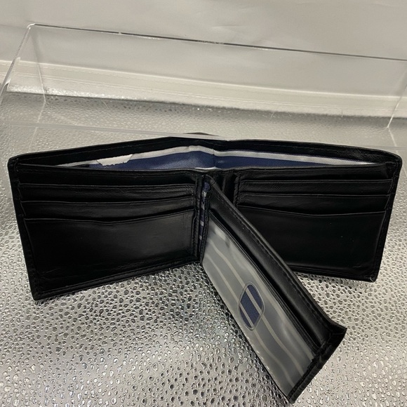 Nautica Other - “Nautica” Men’s Tri-Fold Black Leather Wallet